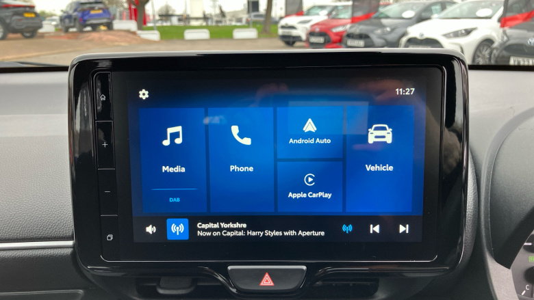 Toyota Yaris 1.5 Hybrid Icon 5dr CVT Hybrid Hatchback